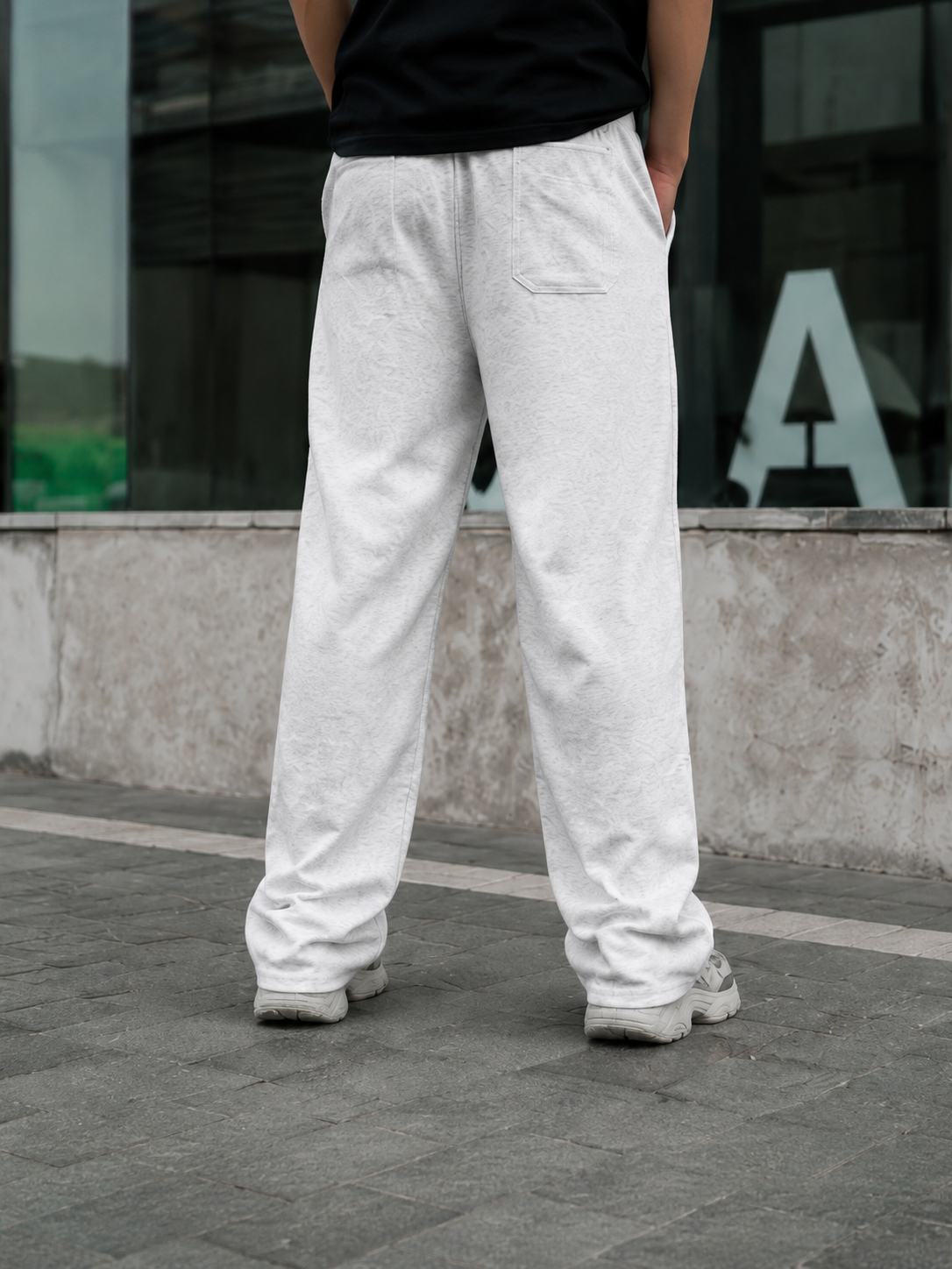 ESSENTIAL CEMENT SWEATPANTS