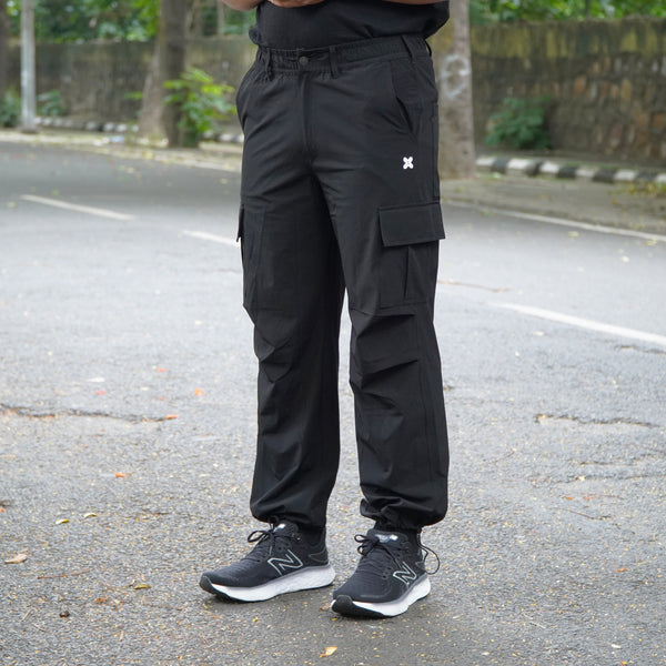 Parachute Cargo Black