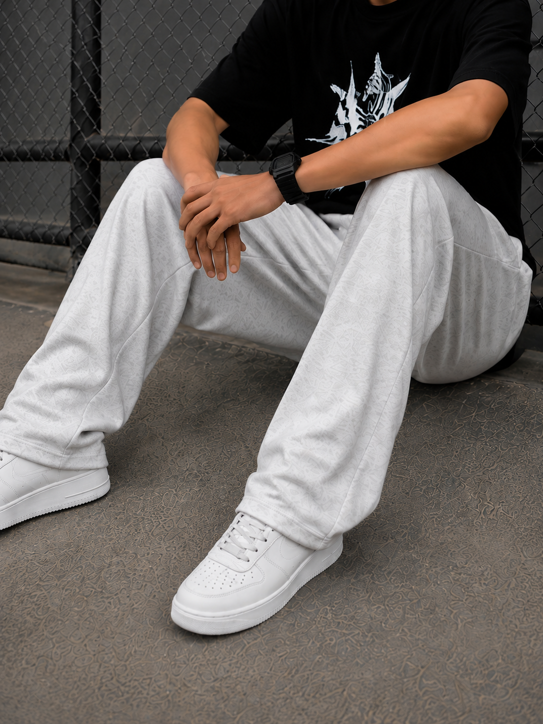 ESSENTIAL LIGHT GREY SWEATPANTS