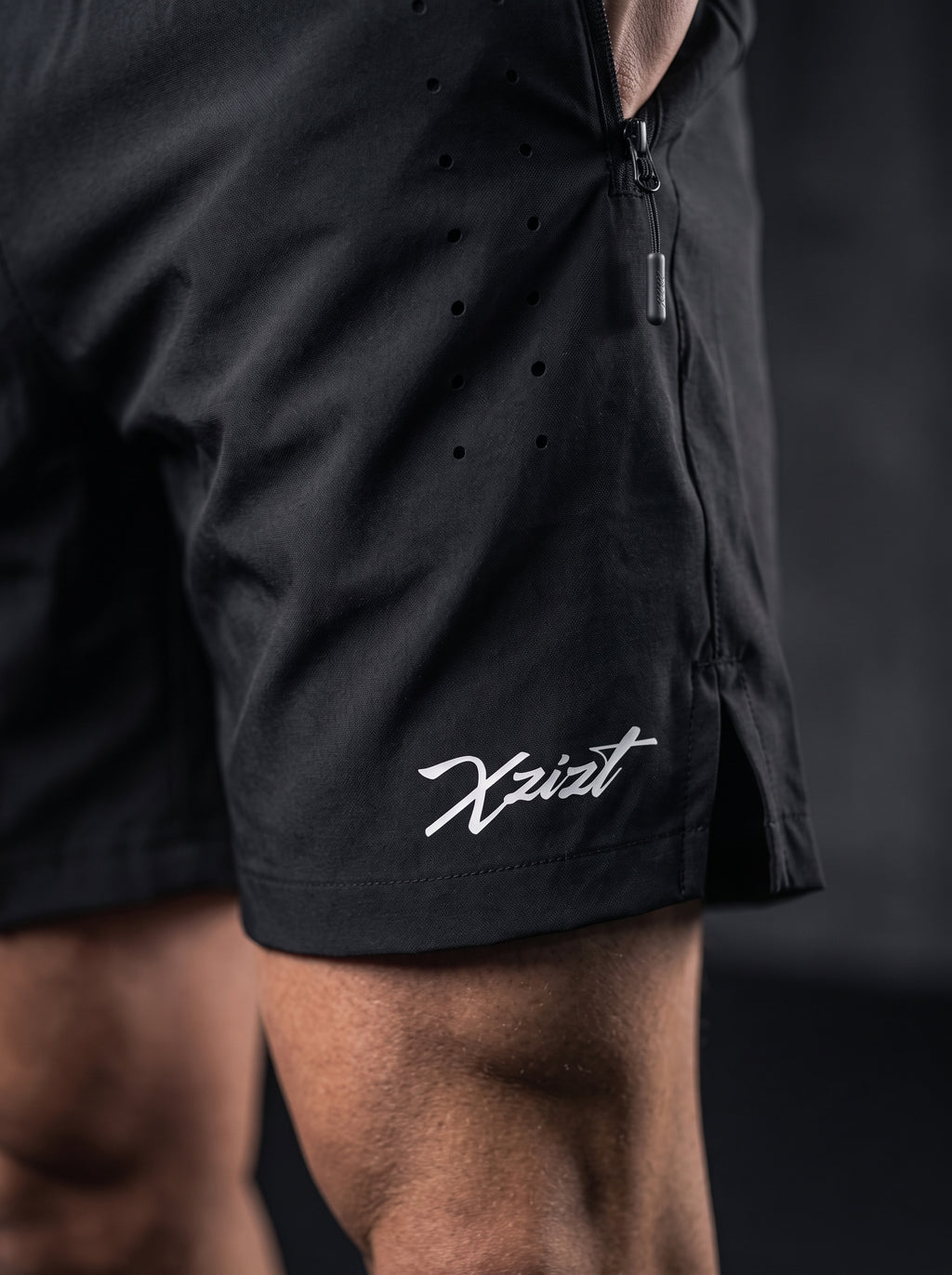 BLACK GYM SHORTS