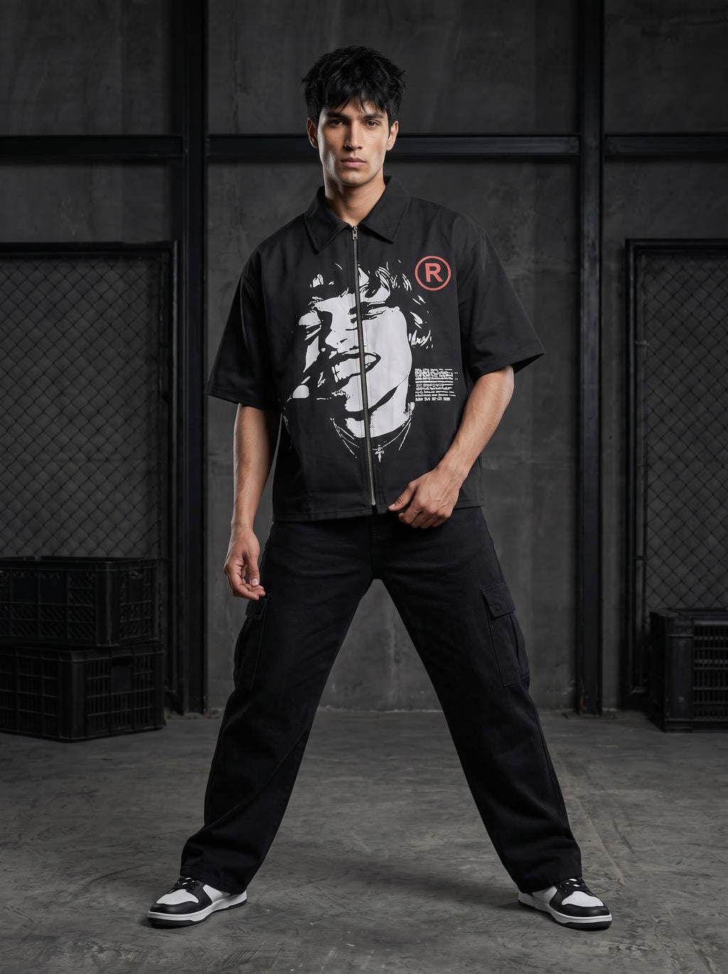BLACKOUT ZIPPER T-SHIRT