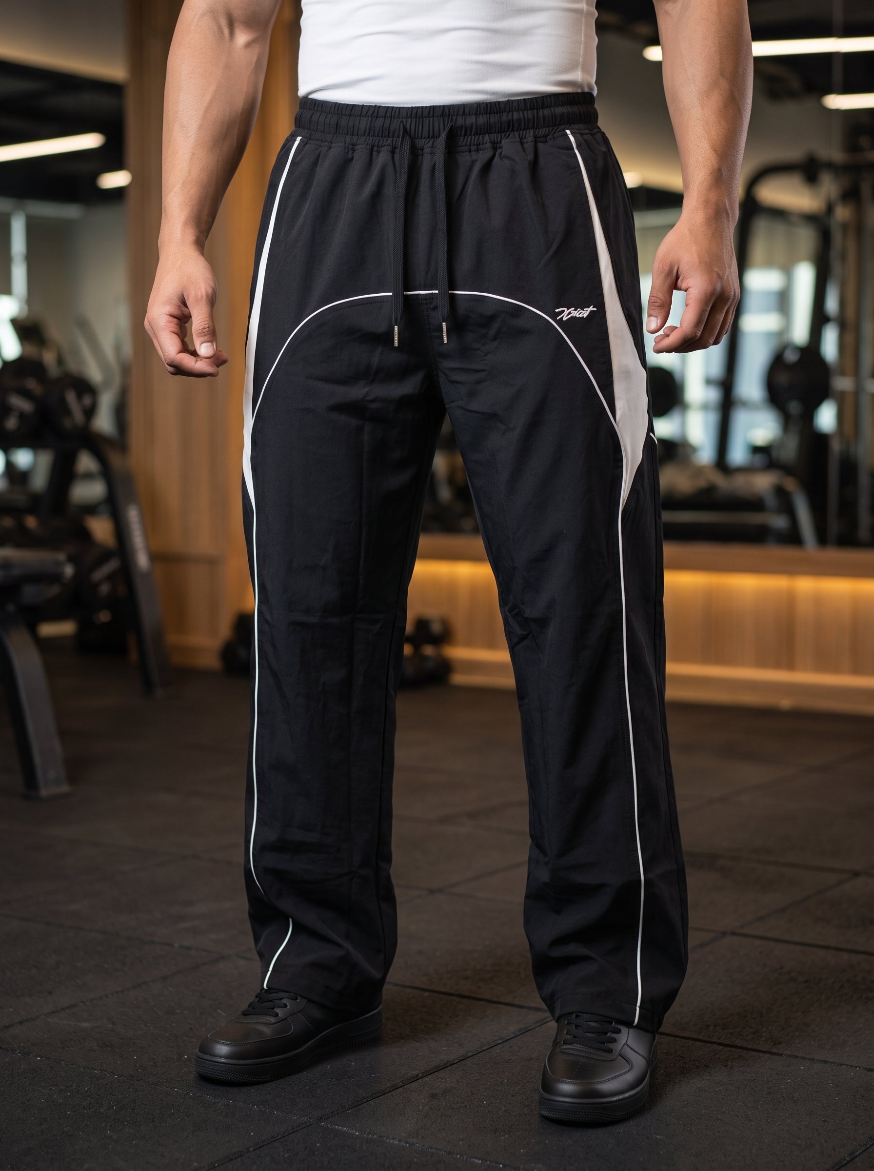 AEROFLOW BAGGY PANTS