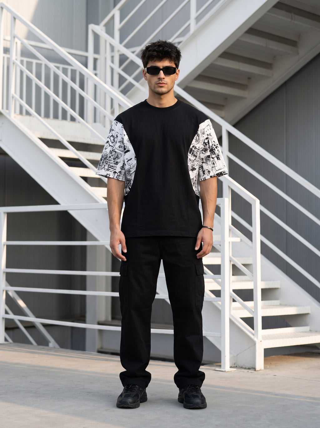 GRIDLINE OVERSIZED T-SHIRT