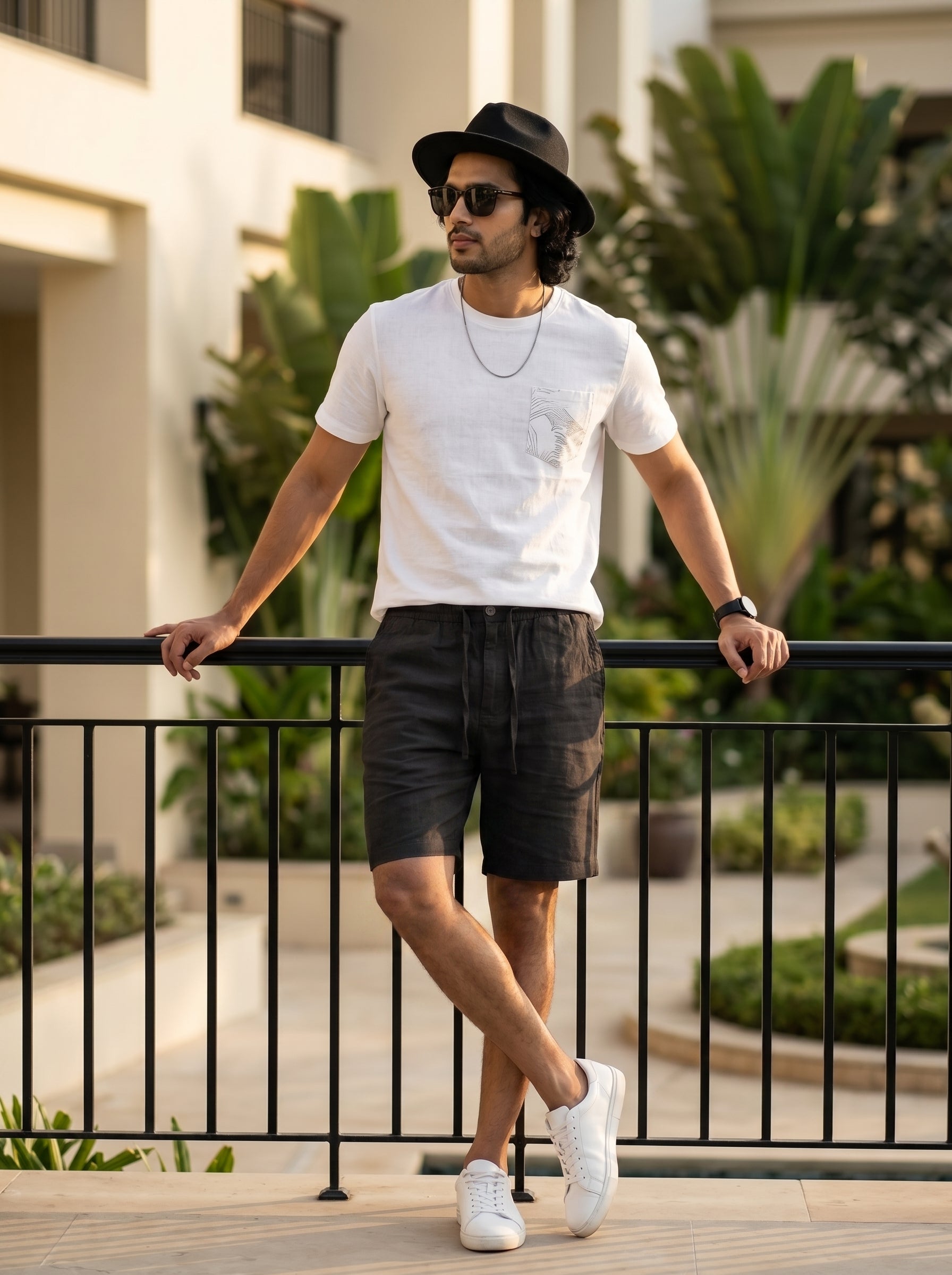 BLACK LINEN SHORTS